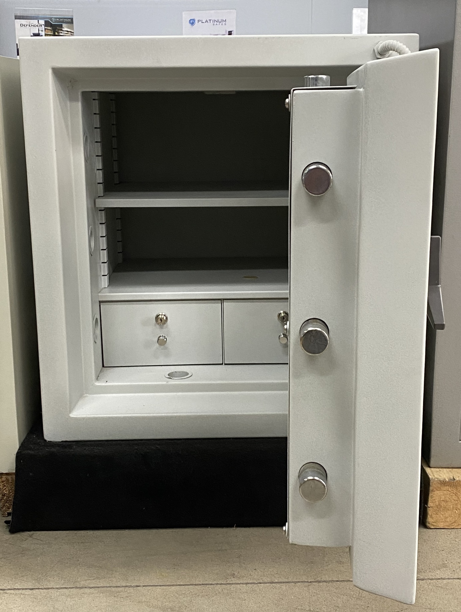 Chubb Europa Grade III Size 2 SHS